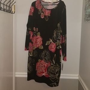 Lularoe Elegant Debbie - 2017 collection